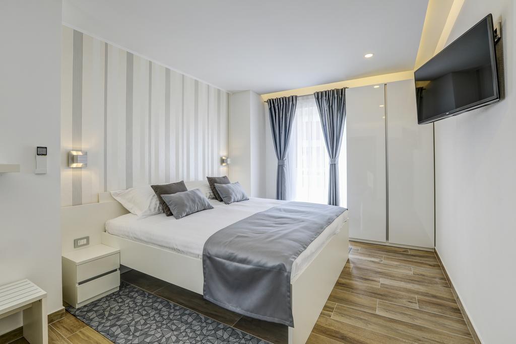 פרמנטורה Apartments Lapis מראה חיצוני תמונה